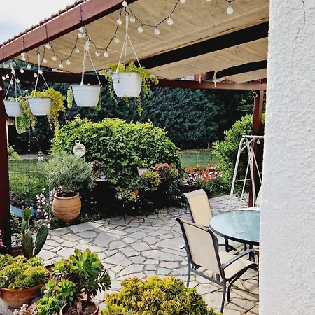 Dimis Garden * Néa Mihanióna