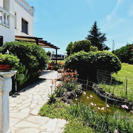 Nyaraló Dimis Garden